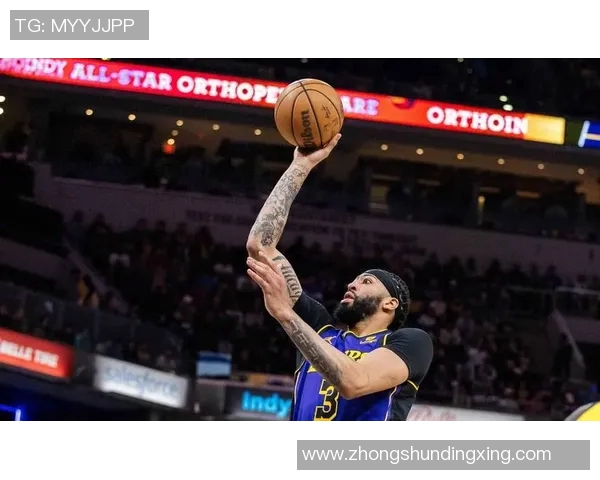 浓眉回应批评:我只专注于比赛 浓眉回应批评:我只专注于比赛